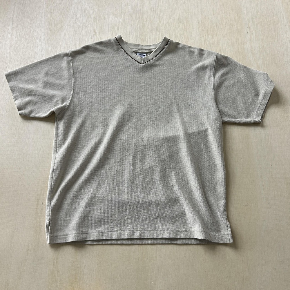 Old Navy Shirt Size Medium Beige V-Neck Solid Basic Casual Tee T-Shirt